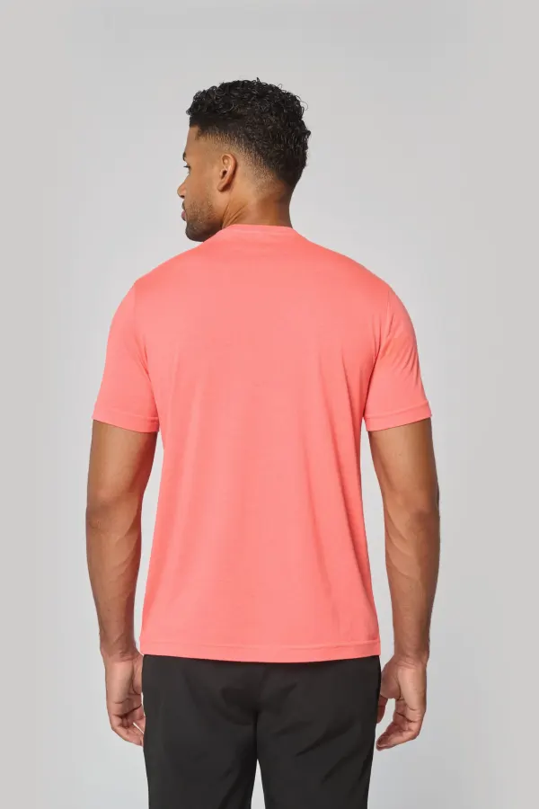T-shirt triblend sport homme porté — vue 1