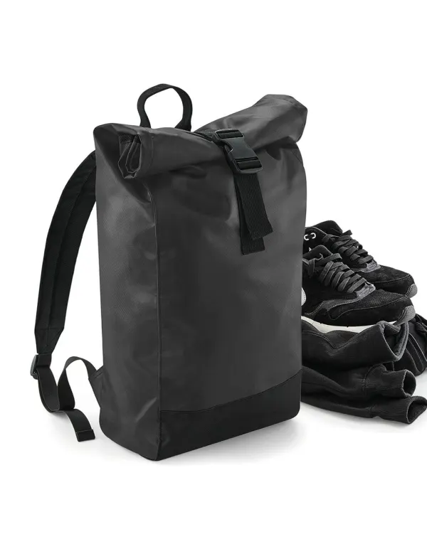 Tarp Roll Top Backpack porté — vue 2