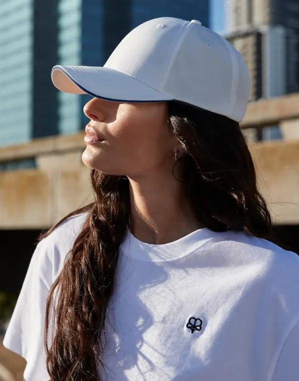 Team Sports-Tech Cap porté — vue 2