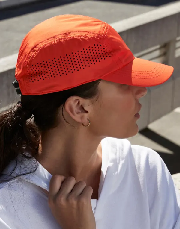 Technical Running Cap porté — vue 2