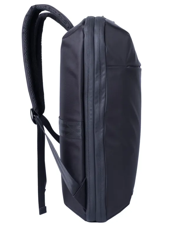 Topaz Boarding Laptop Bag porté — vue 3
