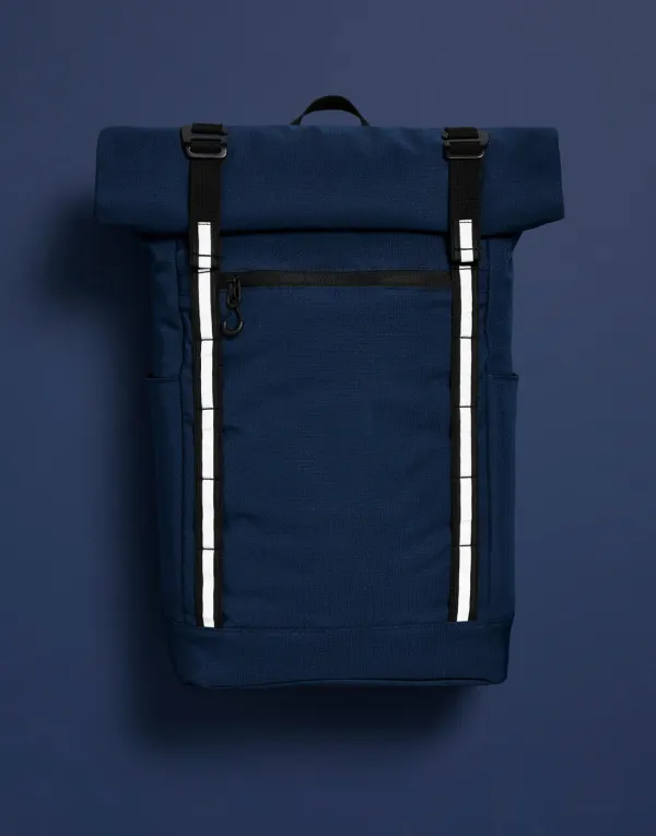 Urban Commute Backpack porté — vue 3