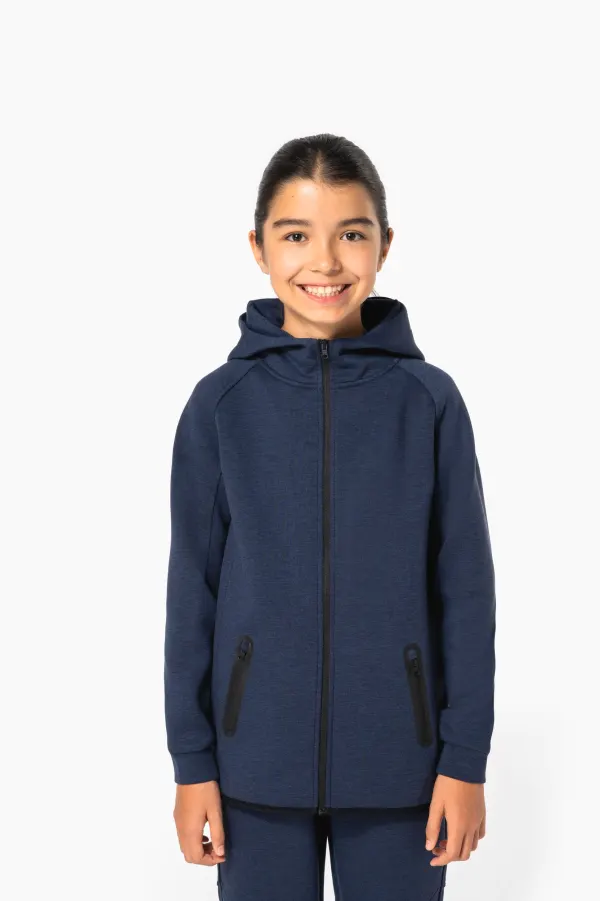 Veste à capuche performance enfant porté — vue 3