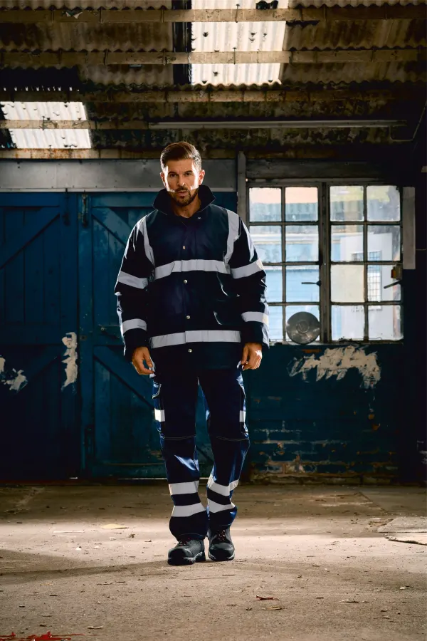 Veste de sécurité porté — vue 1