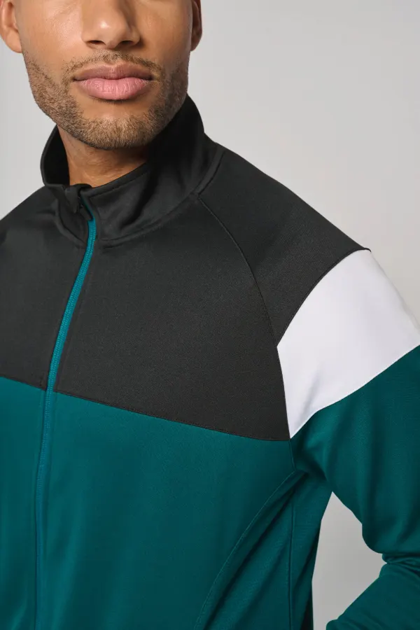 Veste de survêtement zippée unisexe porté — vue 3