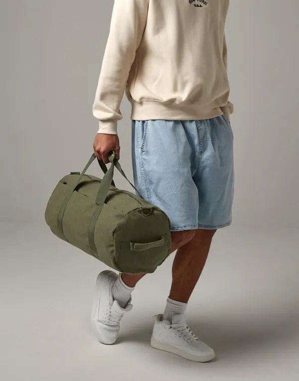 Vintage Canvas Barrel Bag porté — vue 1