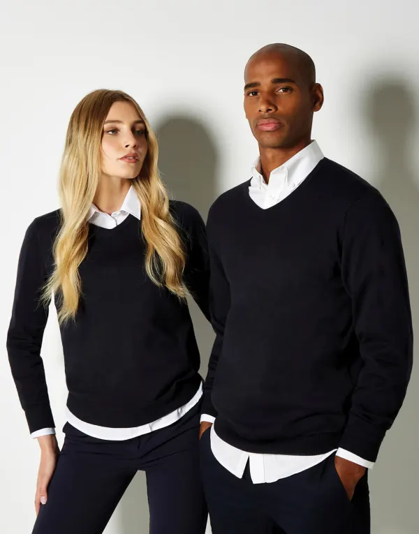 Women's Classic Fit Arundel Sweater porté — vue 2