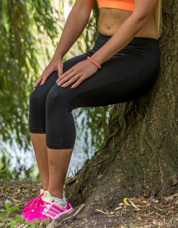 Women's Impact Softex® Capri Pants porté — vue 2