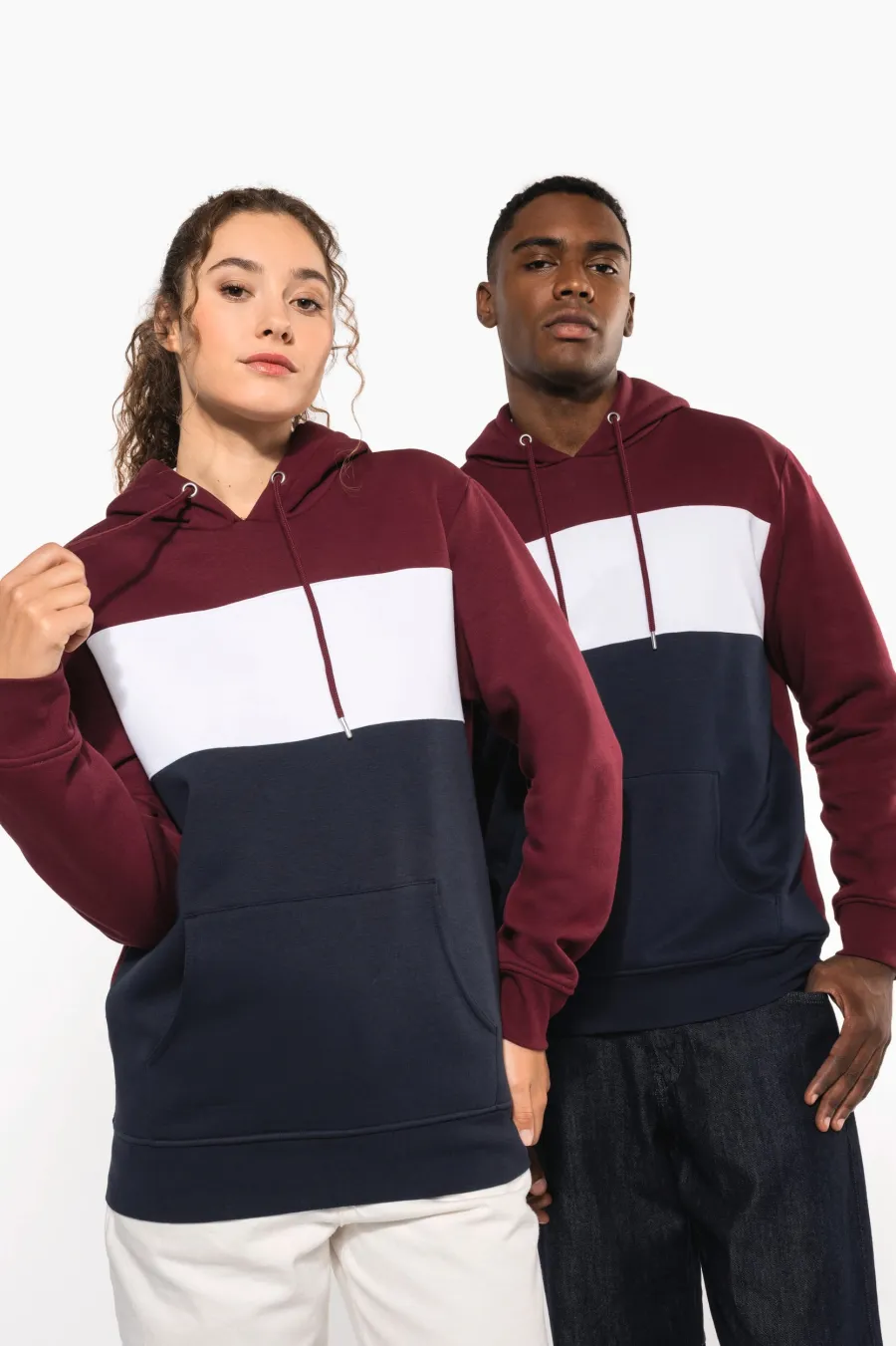 Sweat-shirt tricolore à capuche unisexe — Kariban personnalisable