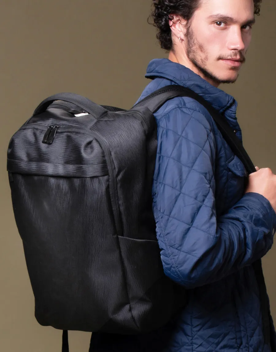 Davos Essential Laptop Backpack — Shugon personnalisable