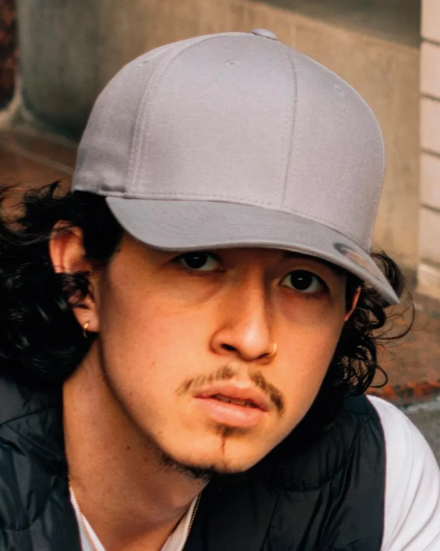 V-Flexfit® Cotton Twill Cap — Flexfit personnalisable