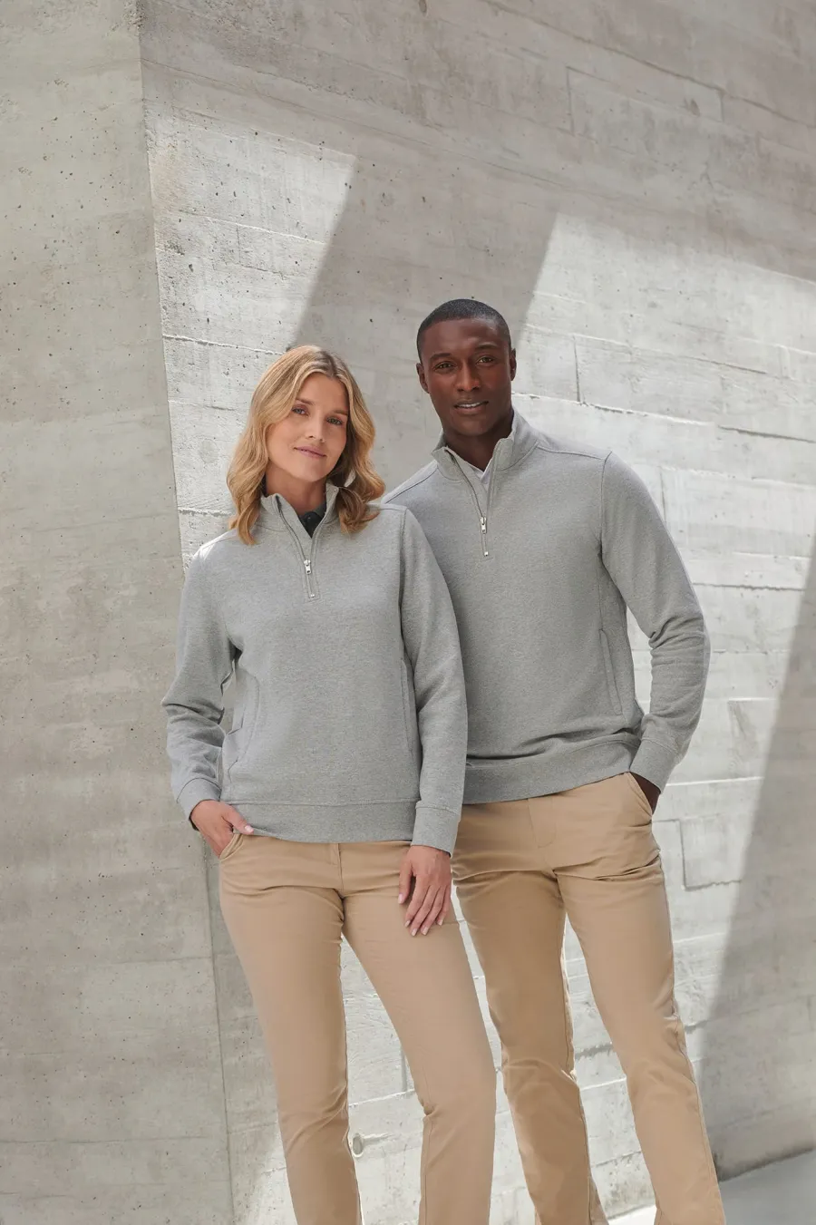 Sweat-shirt col zippé unisexe — Henbury personnalisable