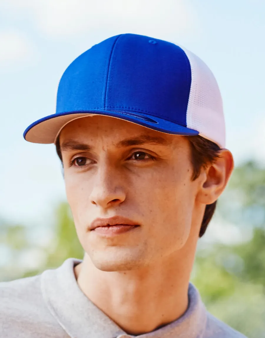Mesh Trucker 2-Tone Cap — Flexfit personnalisable