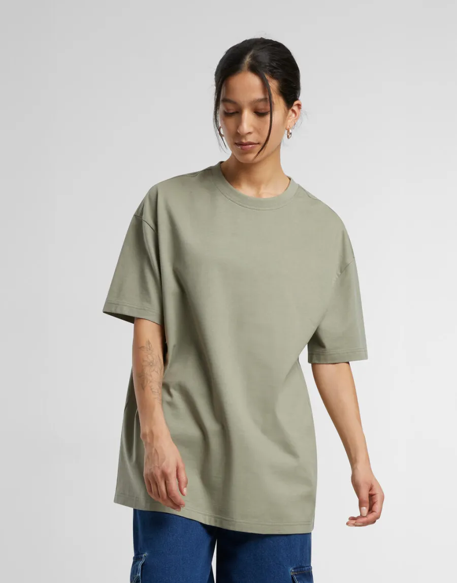 Ladies Oversized Boyfriend Tee — Build Your Brand personnalisable