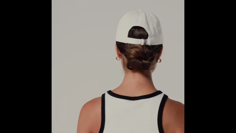 Vidéo du produit Authentic 5 Panel Cap - Piped Peak