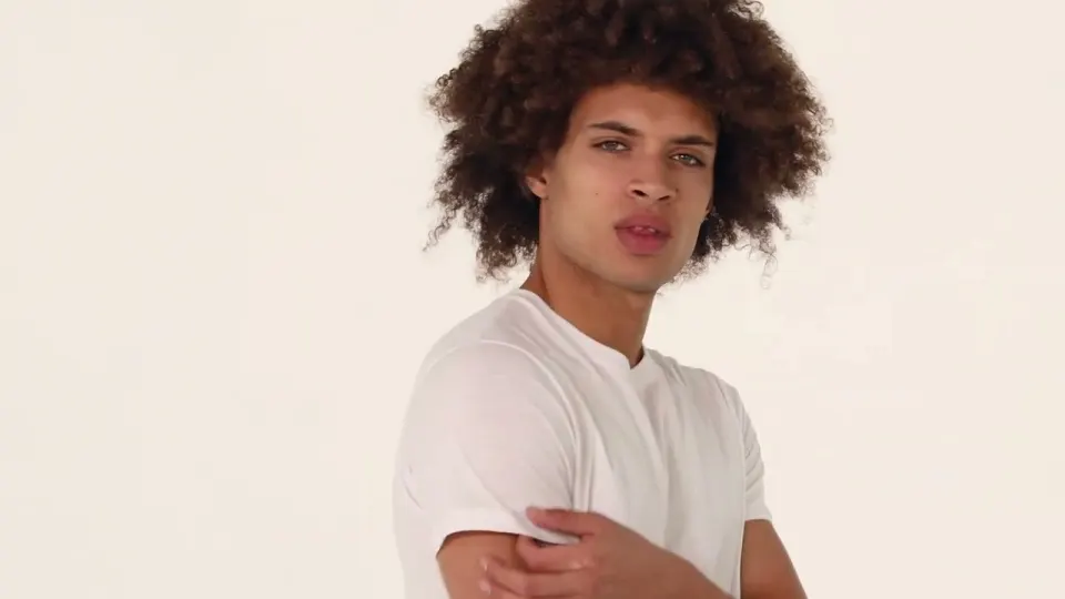 Vidéo du produit #E150 T-Shirt