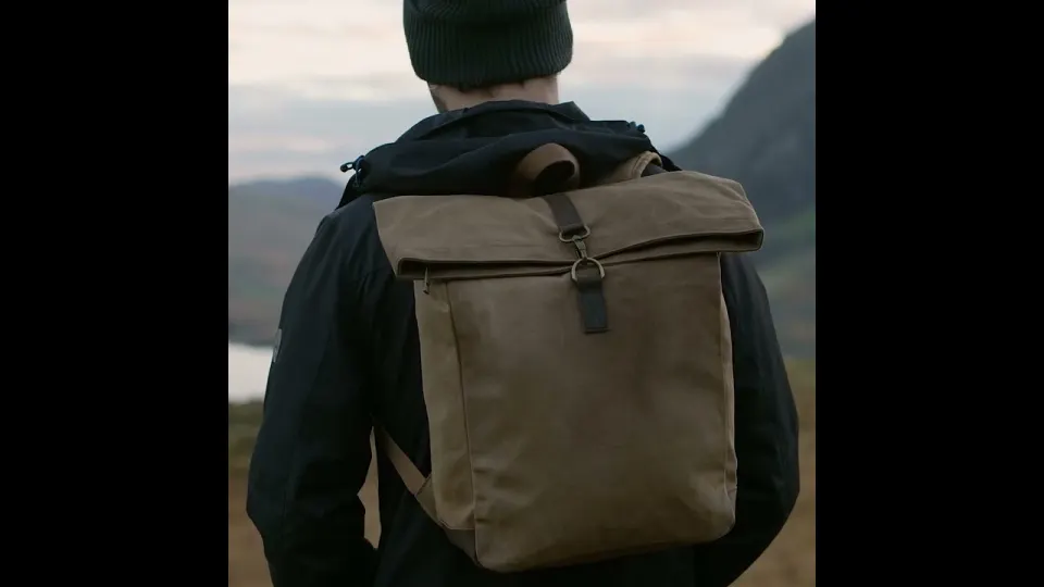 Vidéo du produit Heritage Waxed Canvas Backpack