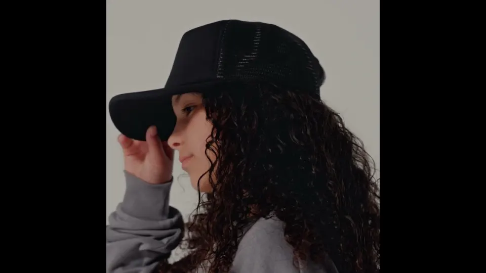 Vidéo du produit Junior Vintage Snapback Trucker