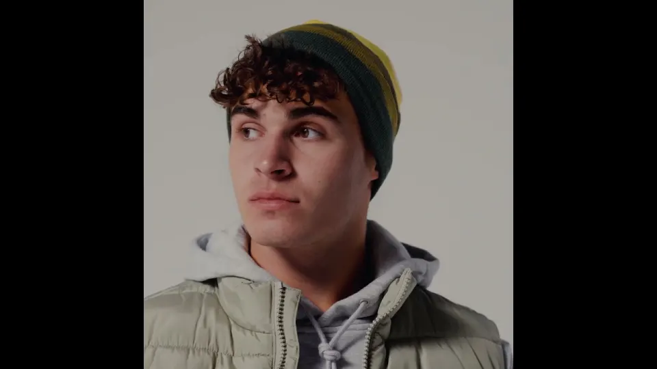 Vidéo du produit Mountain Peaks Pull-On Beanie