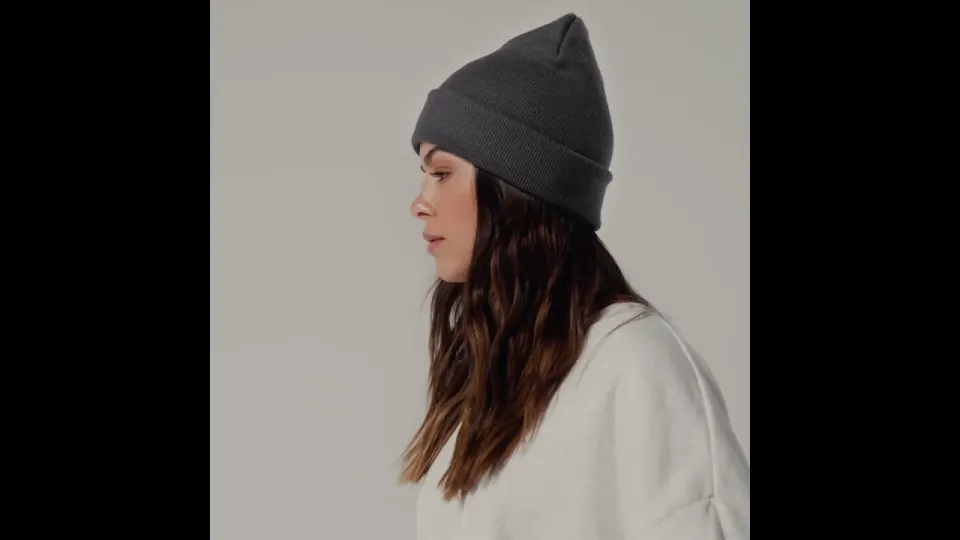 Vidéo du produit Recycled Original Cuffed Beanie