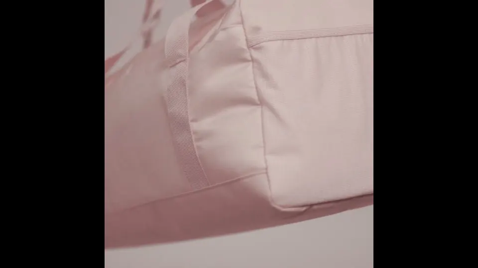 Vidéo du produit Small Training Holdall