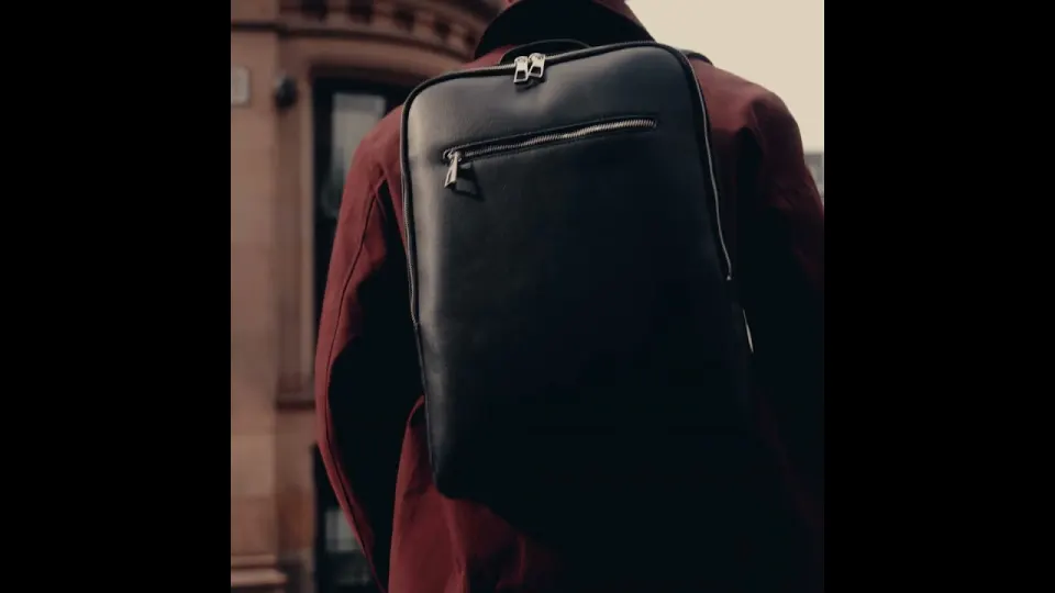 Vidéo du produit Tailored Luxe Backpack